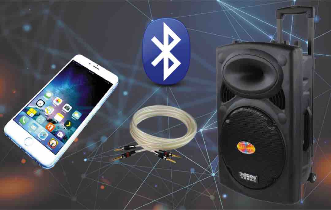 Loa kết nối với bluetooth của điện thoại hoặc dây