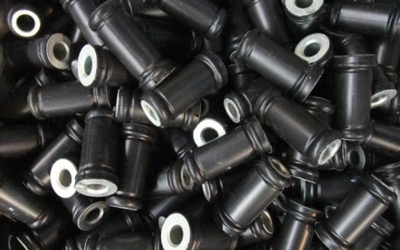 Kim loại đen là nhóm kim loại có thành phần chính là sắt (Fe) hay hợp kim của sắt